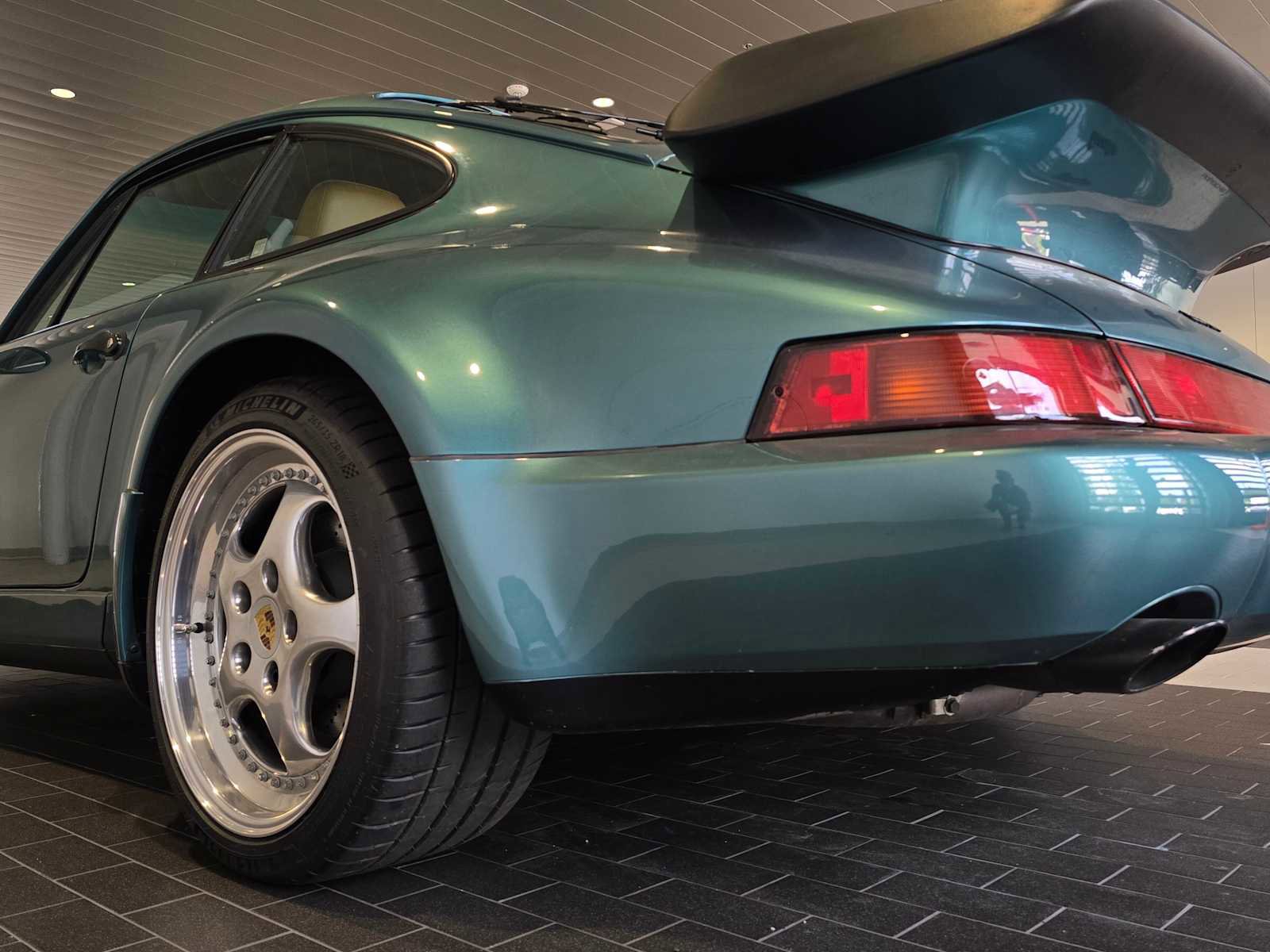 Used 1991 Porsche 911 Turbo image 12