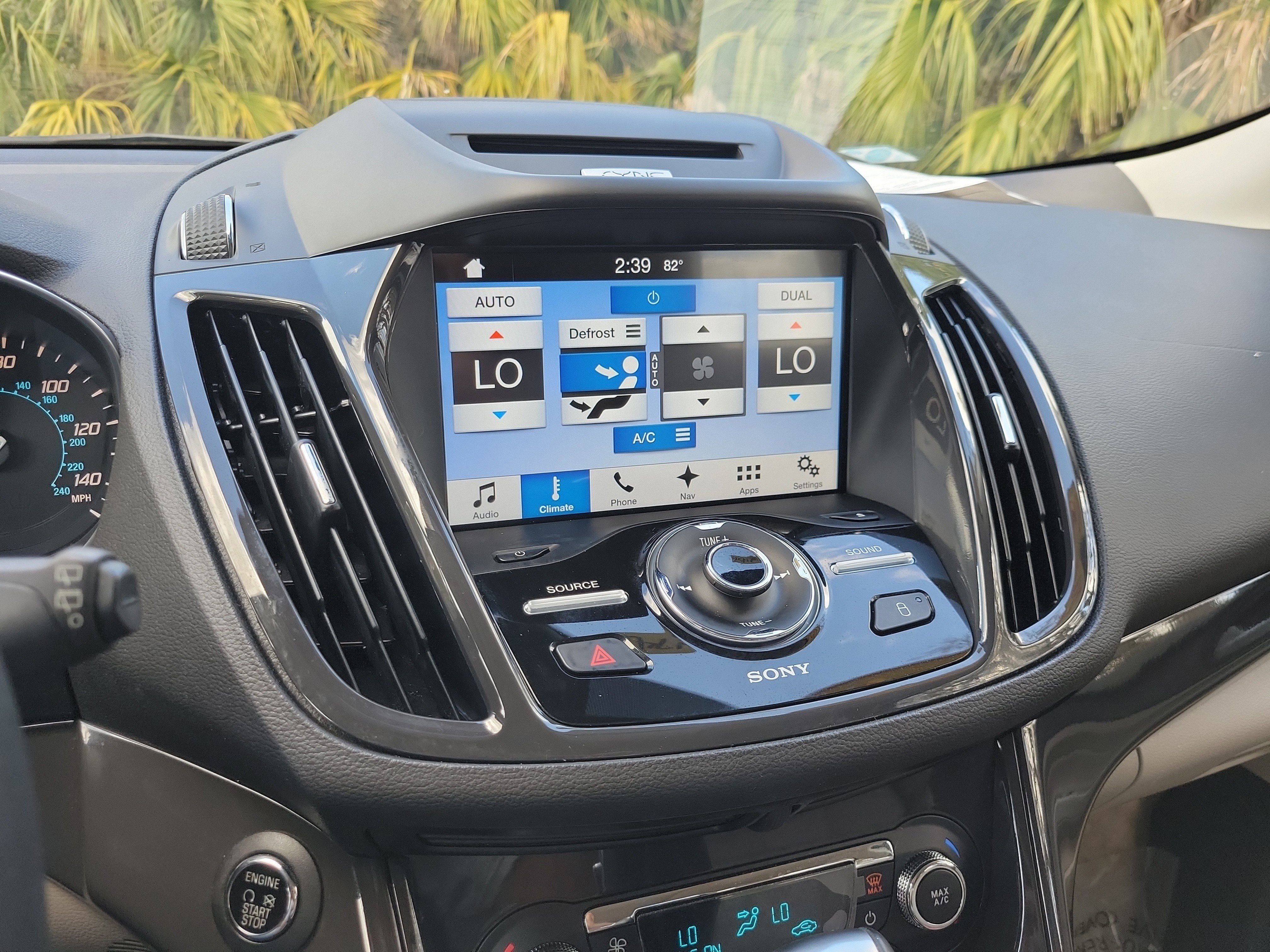 Used 2016 Ford Escape Titanium image 23