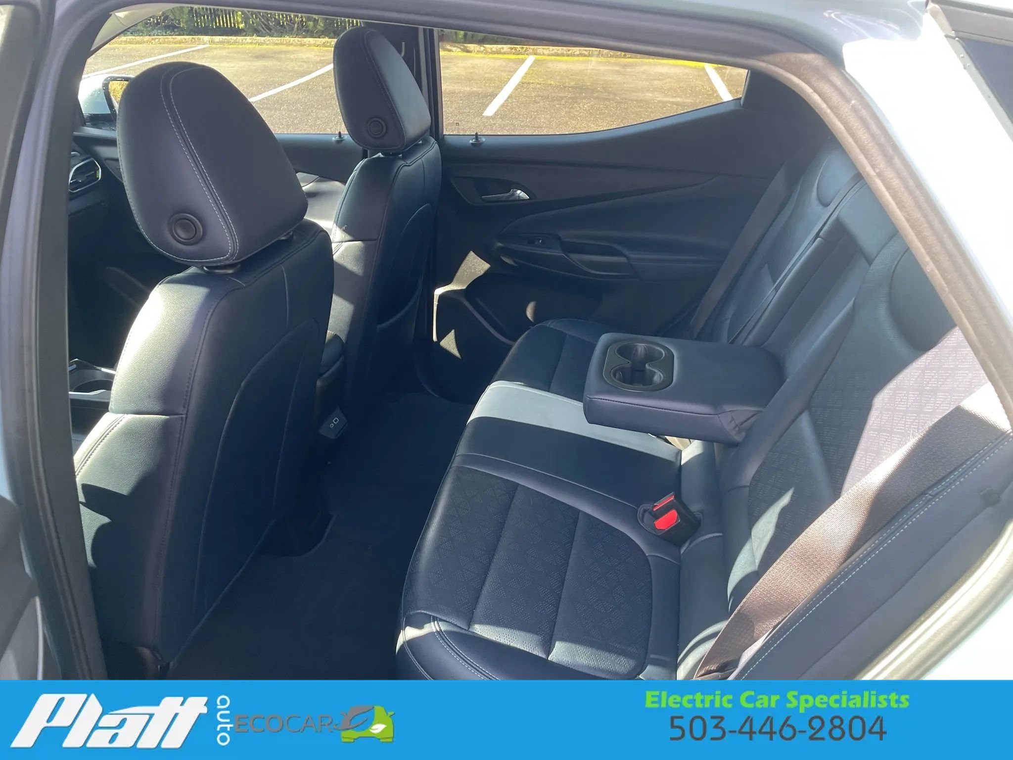 Used 2022 Chevrolet Bolt EUV LT w/ Convenience Package image 42