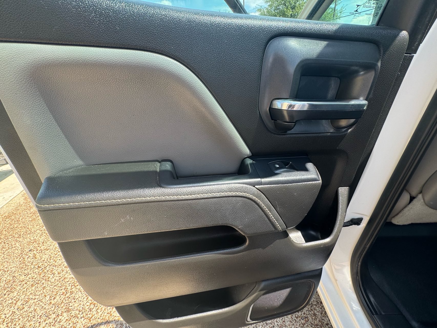 Used 2015 Chevrolet Silverado 1500 W/T RWD image 24