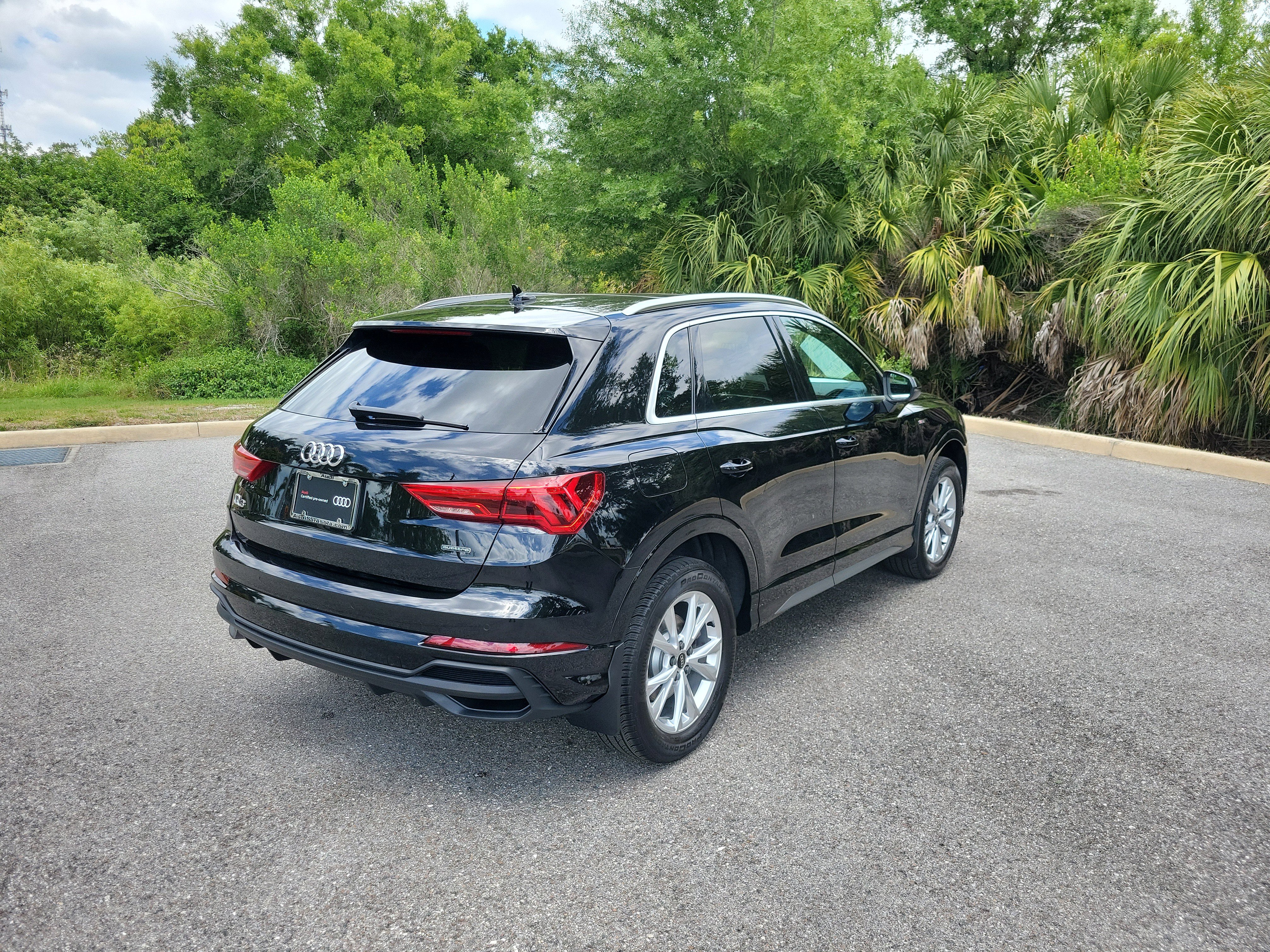 Used 2024 Audi Q3 2.0T Premium image 4