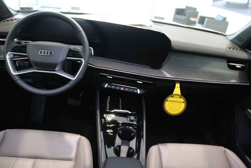 New 2026 Audi Q3 quattro 2.0T AWD/4WD image 6