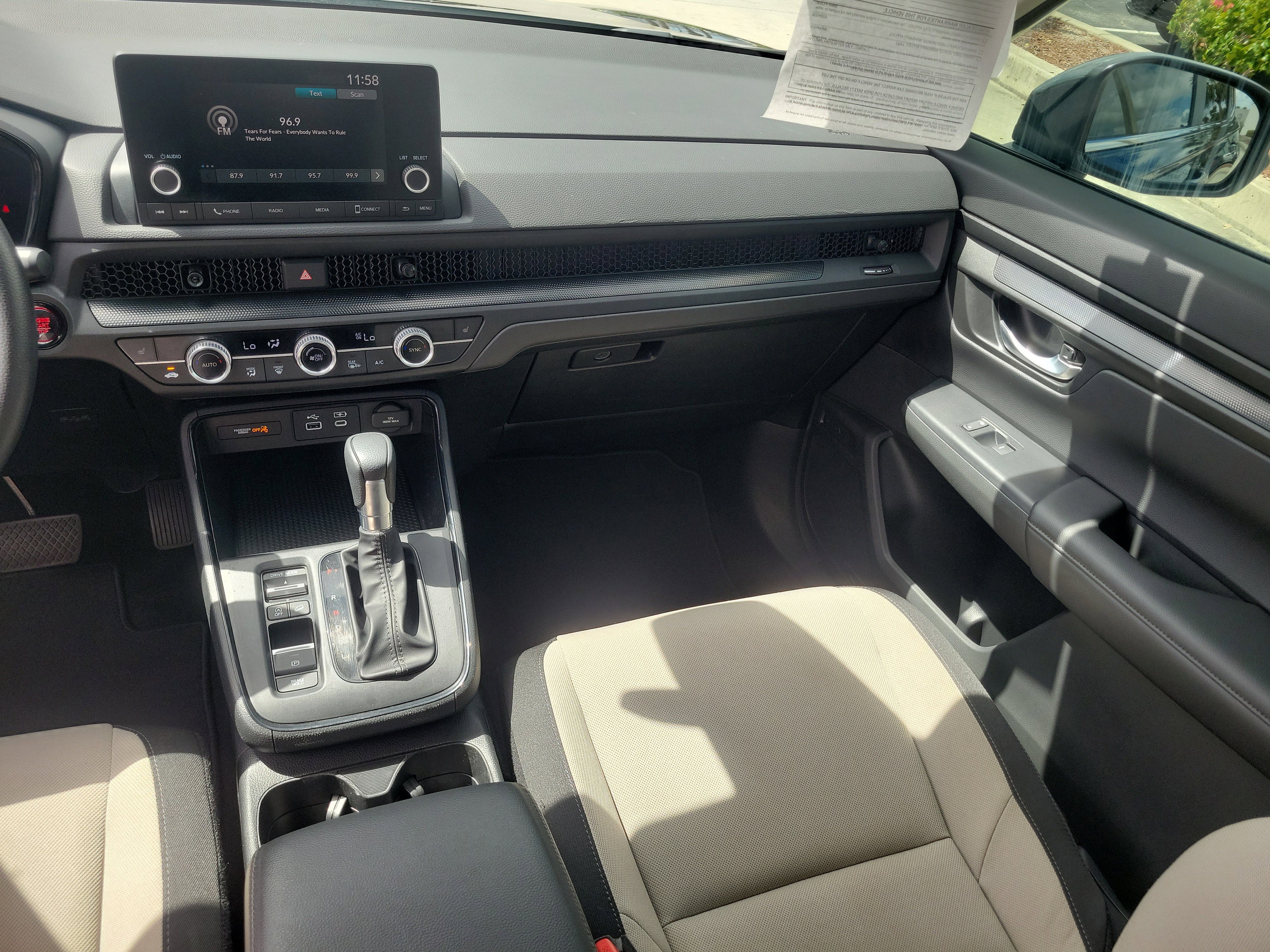 Used 2024 Honda CR-V EX image 17