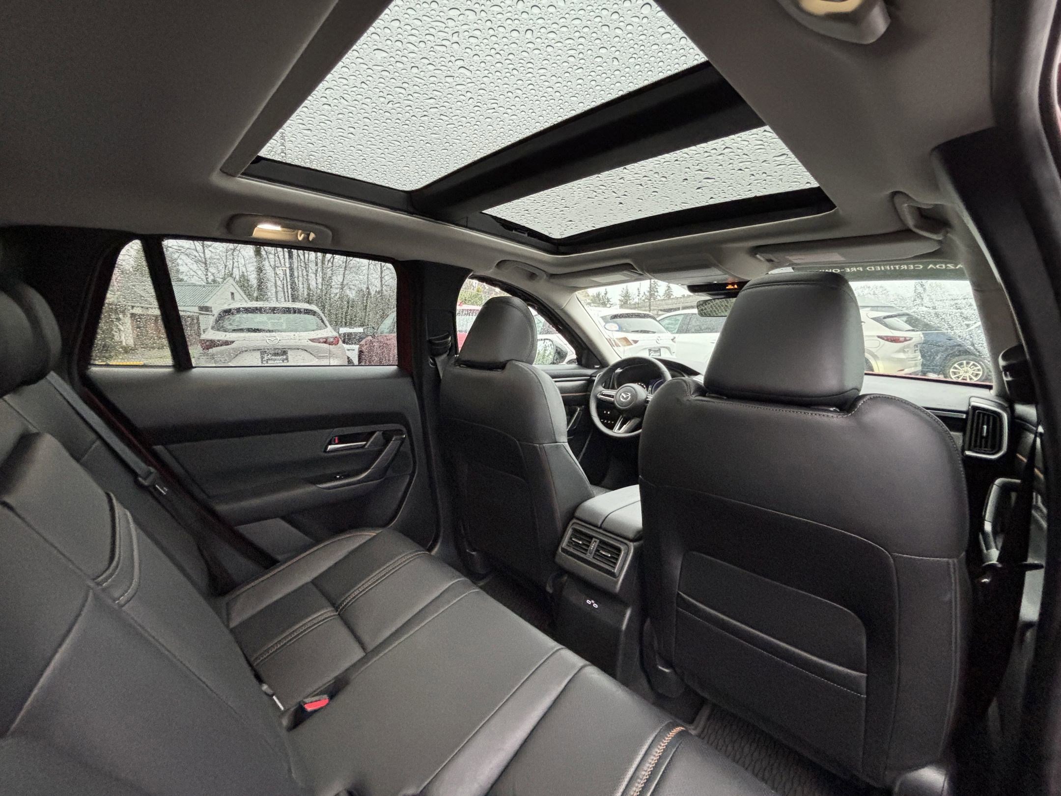 Certified 2025 MAZDA CX-50 AWD 2.5 Hybrid w/ Premium Pkg image 15