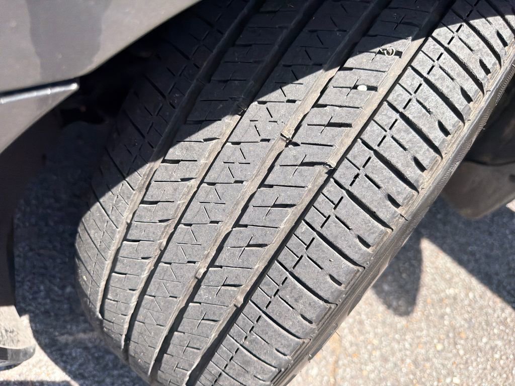 Used 2013 INFINITI G37 x w/ Premium Pkg AWD/4WD image 16