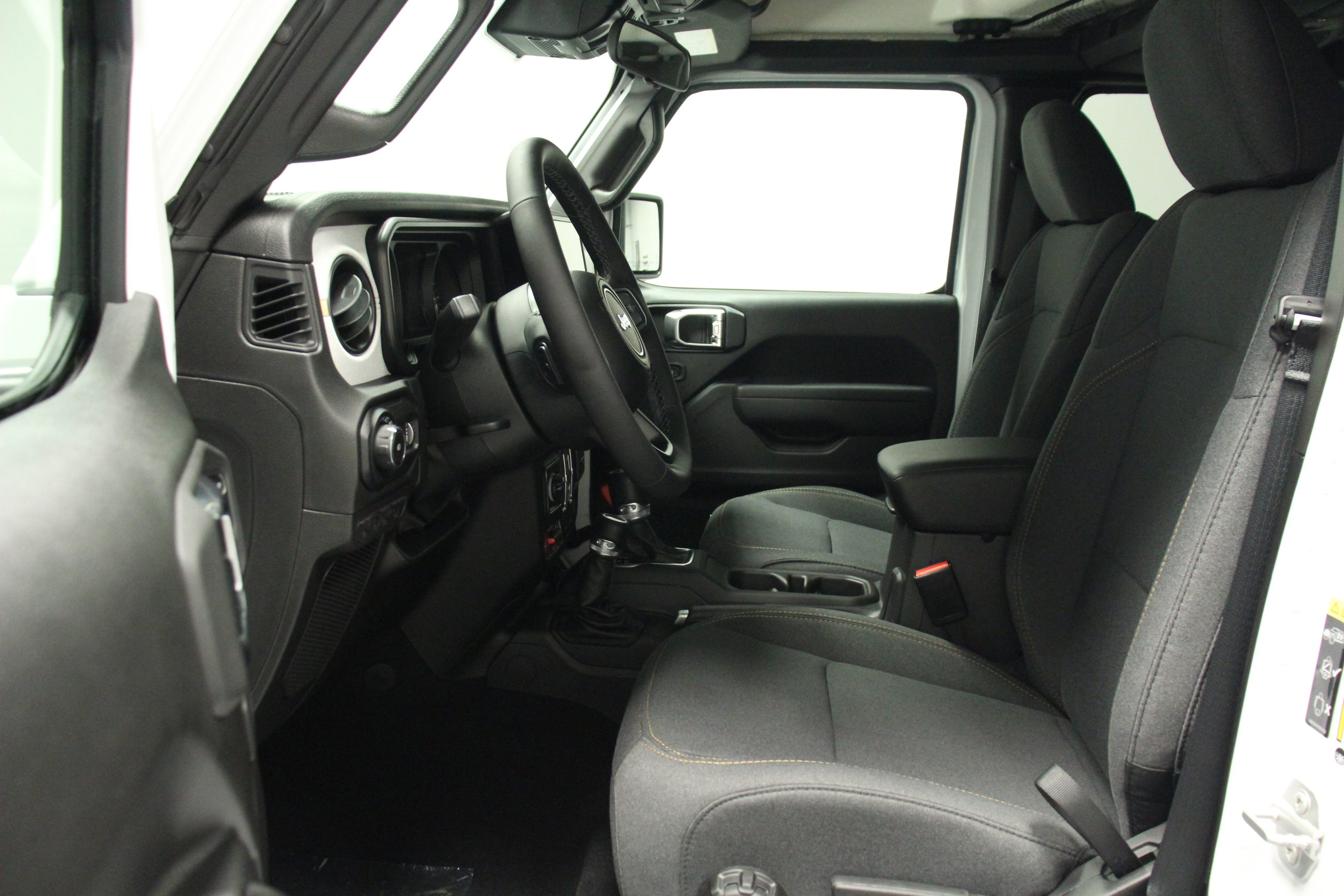 New 2025 Jeep Wrangler Willys AWD/4WD image 14