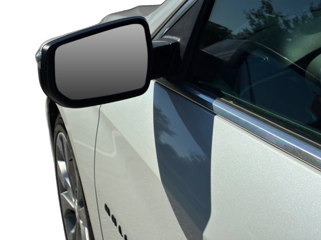 Used 2018 Chevrolet Malibu Premier w/ Premier Sun and Wheel Package FWD image 10