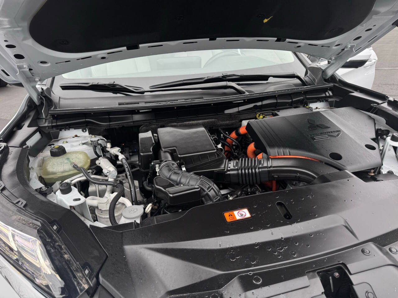 Used 2023 Mitsubishi Outlander SEL image 39