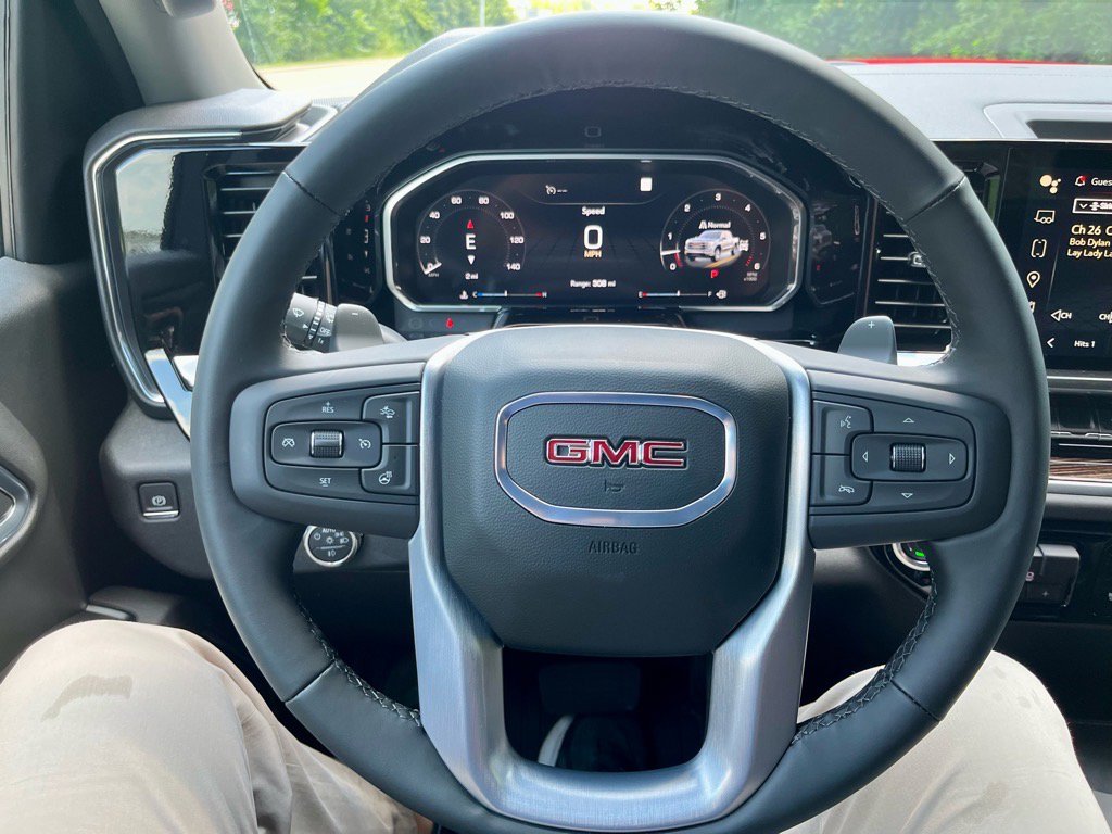 New 2026 GMC Sierra 1500 Elevation w/ LPO, Elevation Black Package image 21