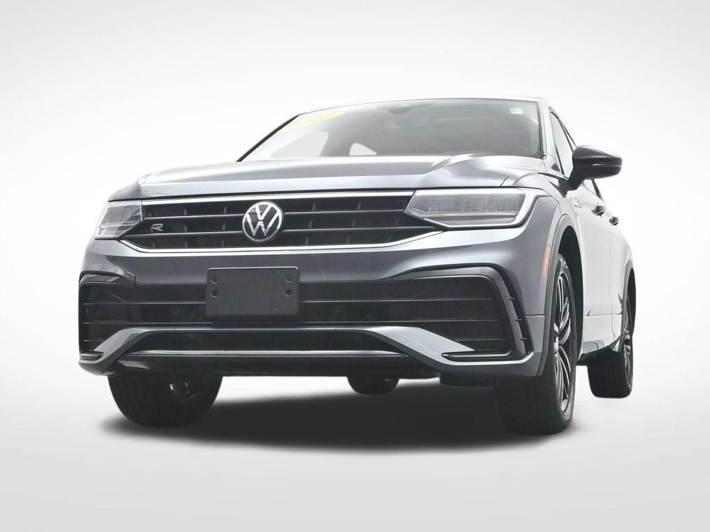 Used 2022 Volkswagen Tiguan SE R-Line AWD/4WD image 37
