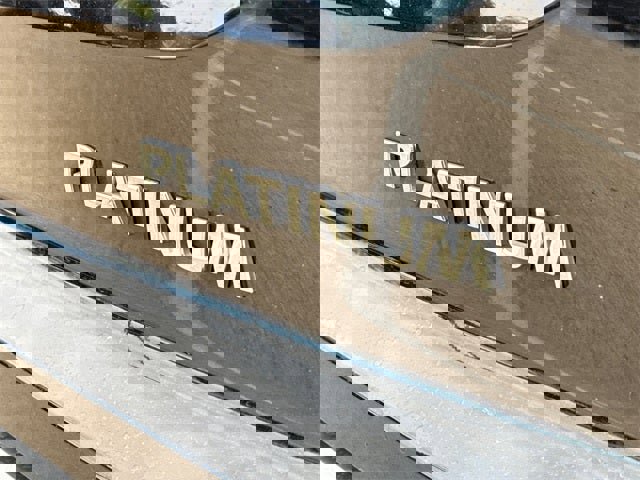 Used 2022 Nissan Pathfinder Platinum w/ Lighting Package (N93) image 10