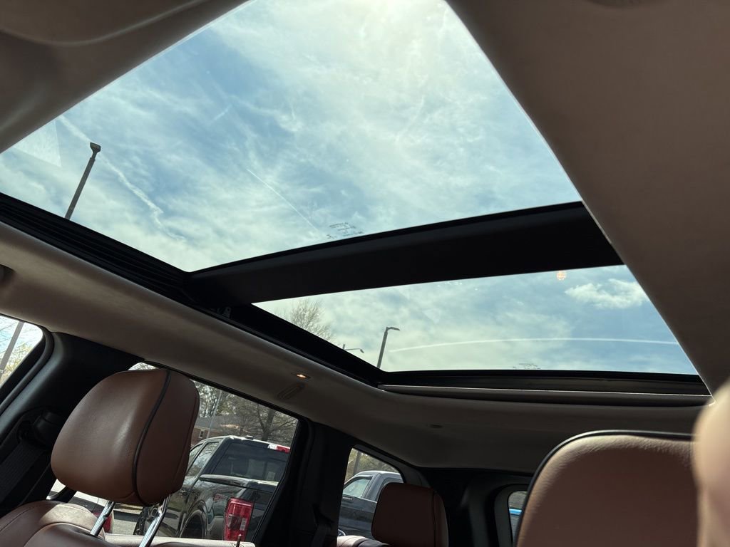 Used 2016 Jeep Grand Cherokee Summit w/ Platinum Series Group image 23