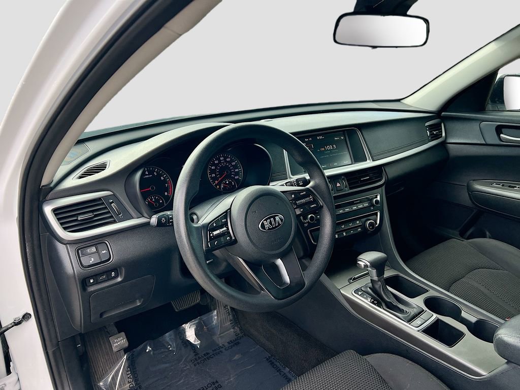 Used 2020 Kia Optima LX FWD image 9