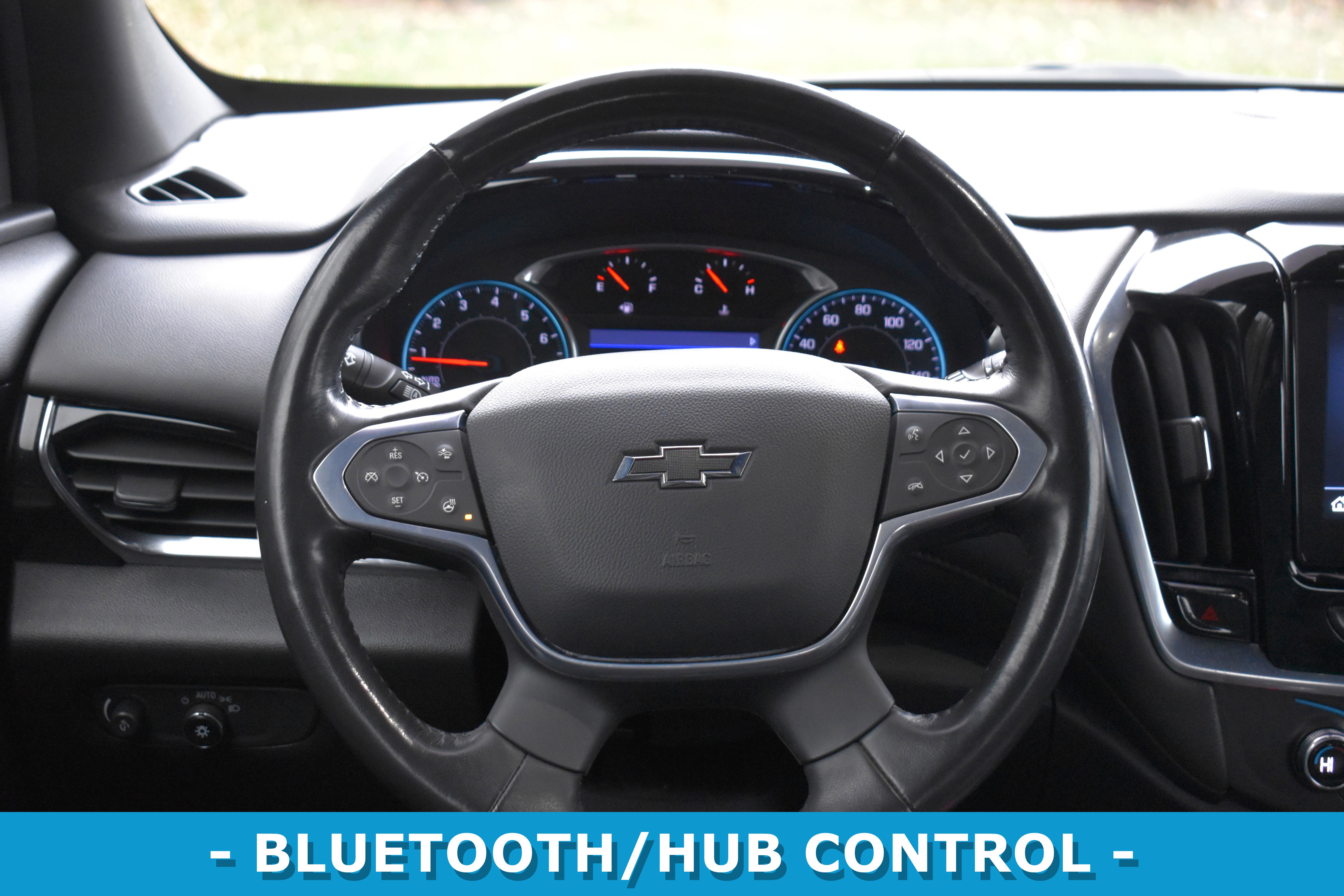 Used 2022 Chevrolet Traverse RS image 12