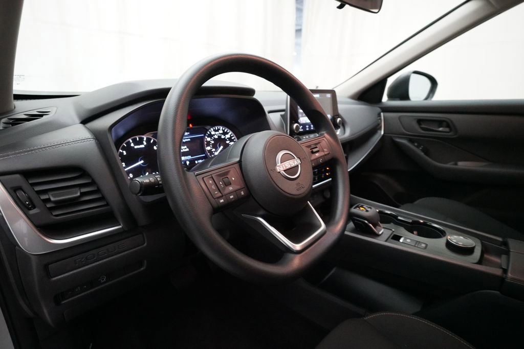 Certified 2024 Nissan Rogue S image 8