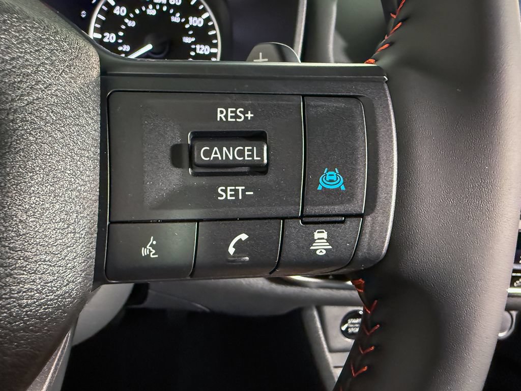 Certified 2026 Nissan Rogue SV AWD/4WD image 31