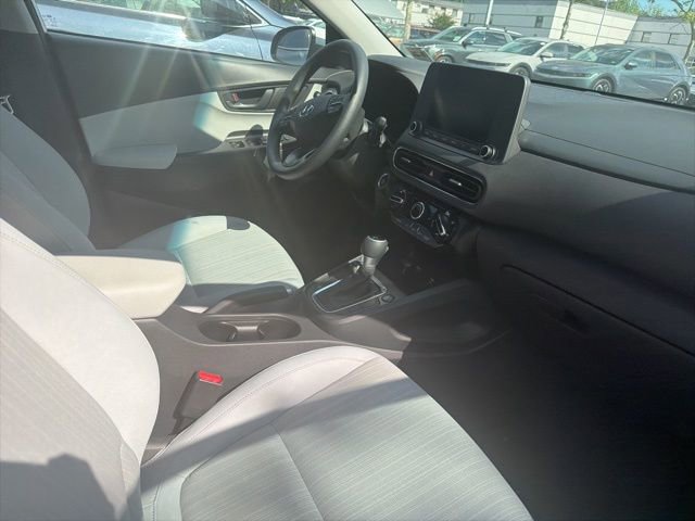 Used 2023 Hyundai Kona SEL AWD/4WD image 11