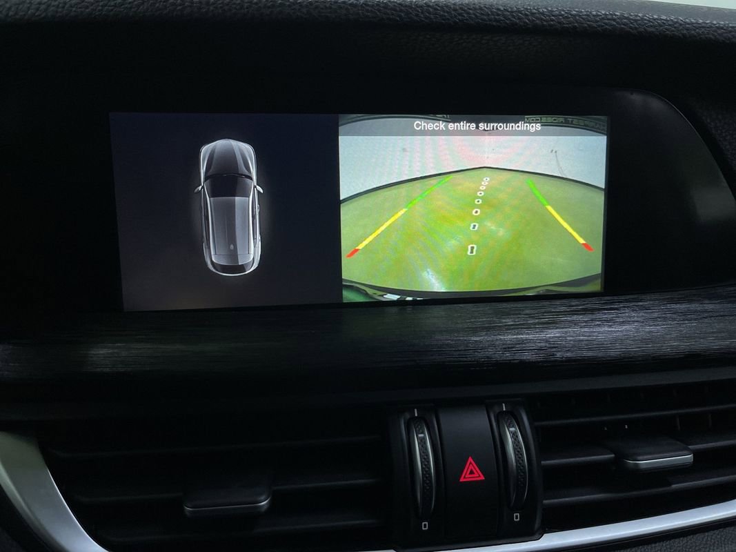 Used 2020 Alfa Romeo Stelvio w/ Cold Weather Package image 23