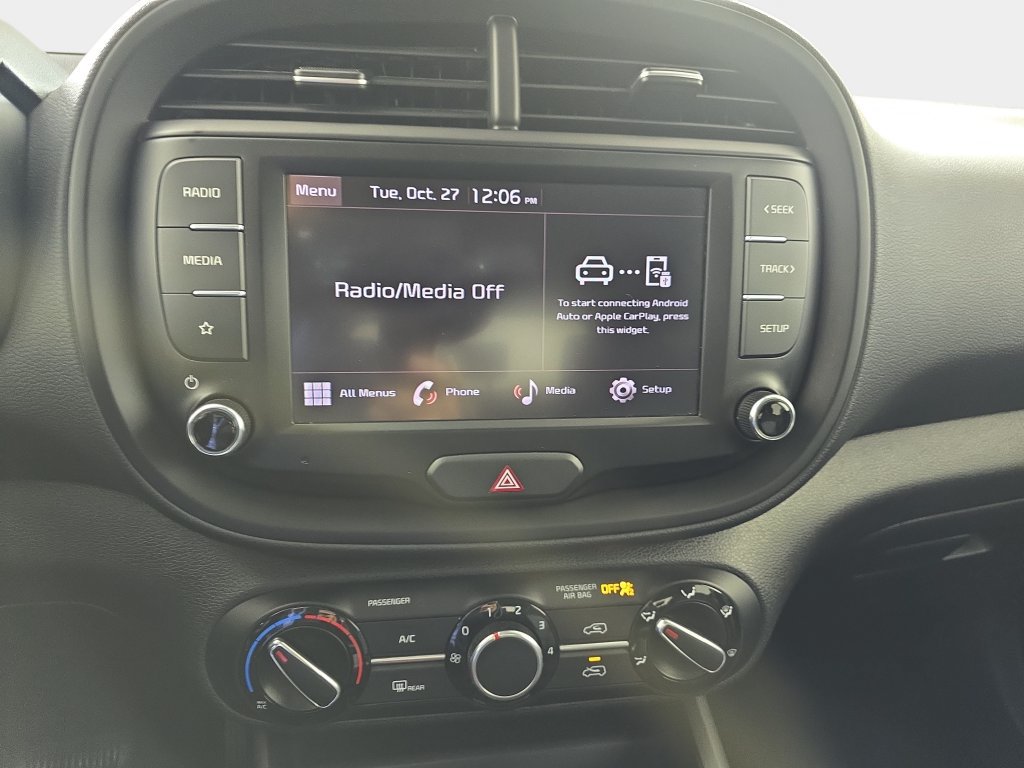Used 2022 Kia Soul LX w/ Technology Package FWD image 22