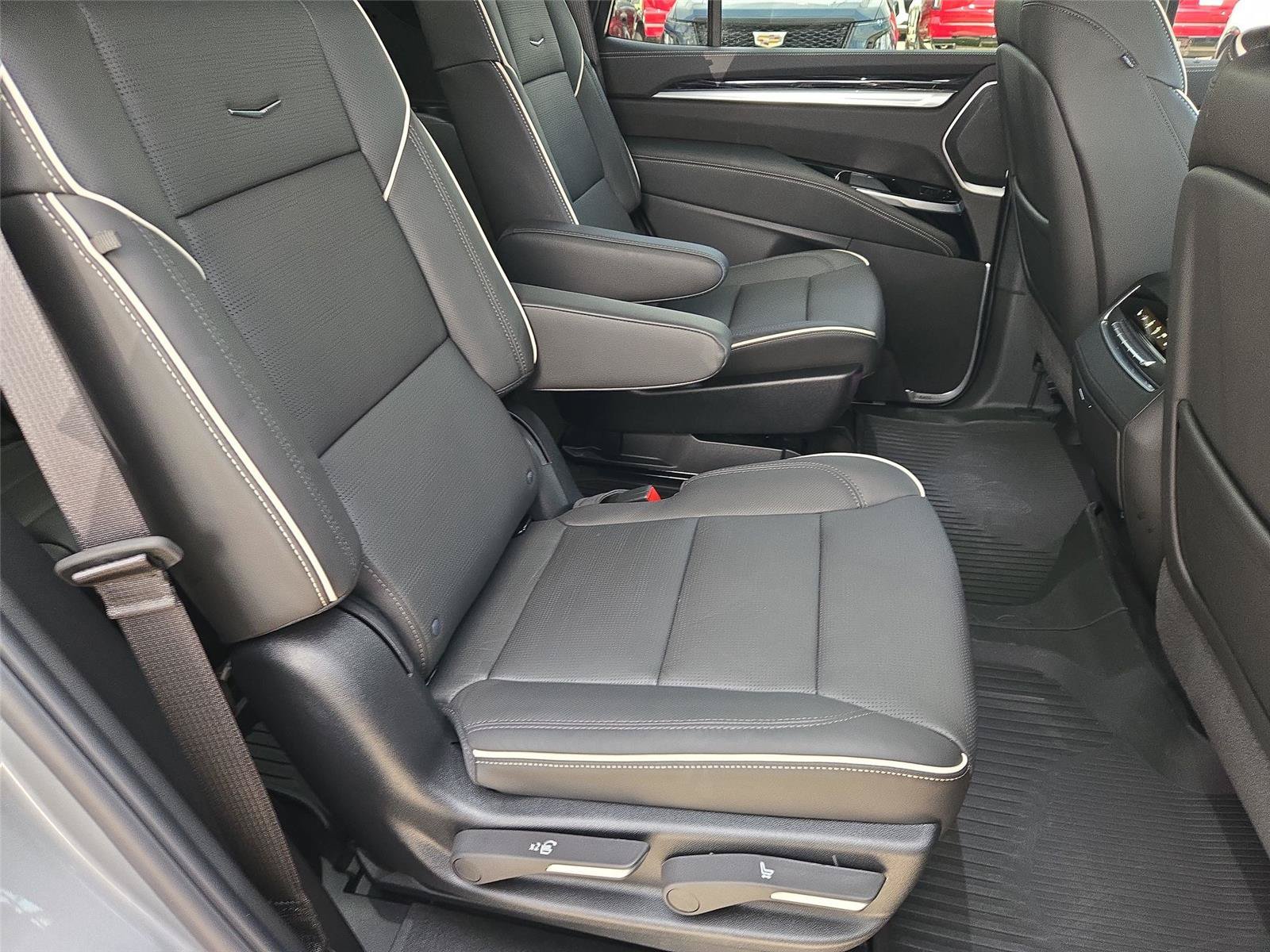New 2026 Cadillac Escalade Sport w/ Touring Package AWD/4WD image 30