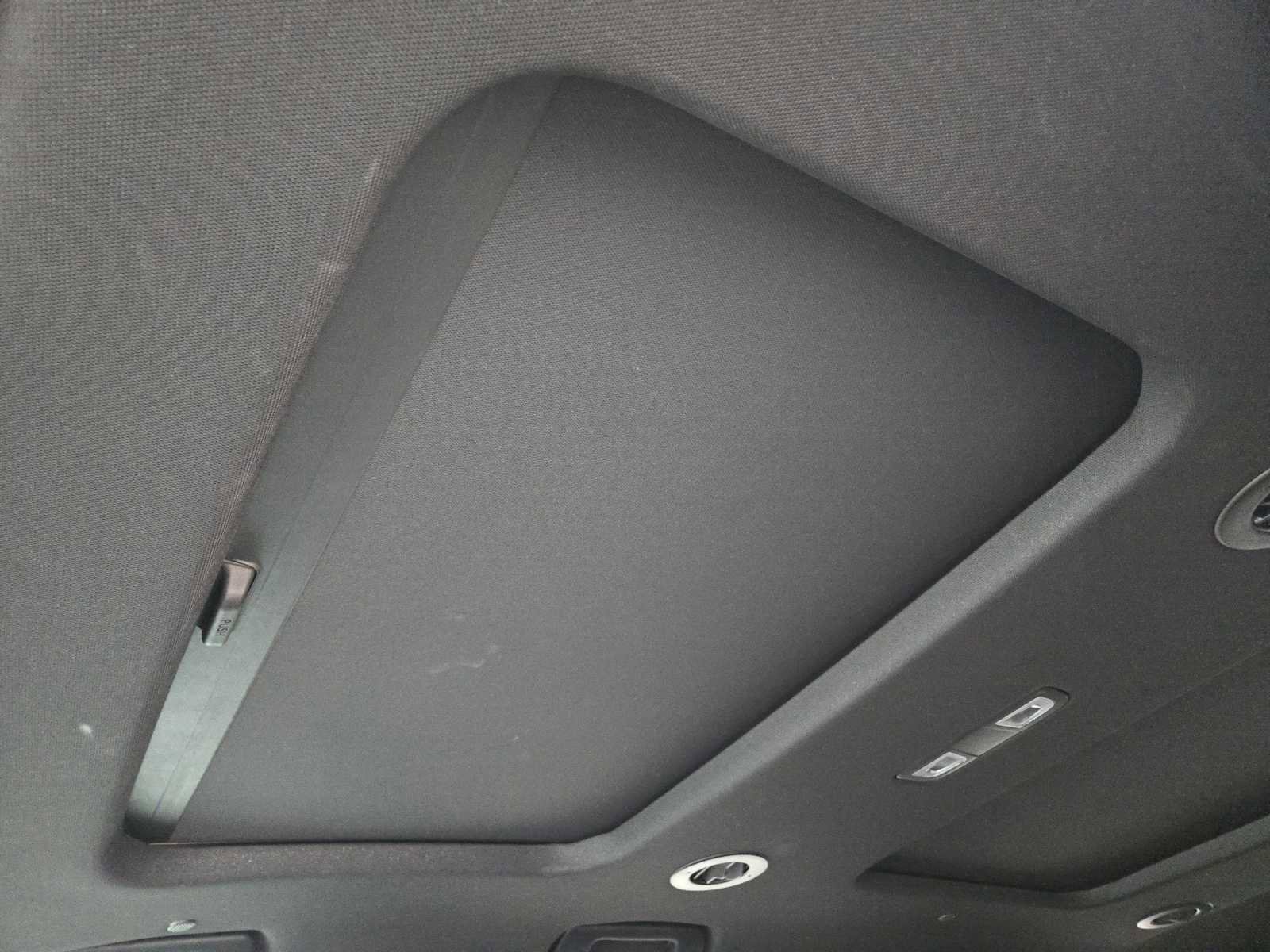 Certified 2023 Chevrolet Traverse Premier w/ Redline Edition image 23