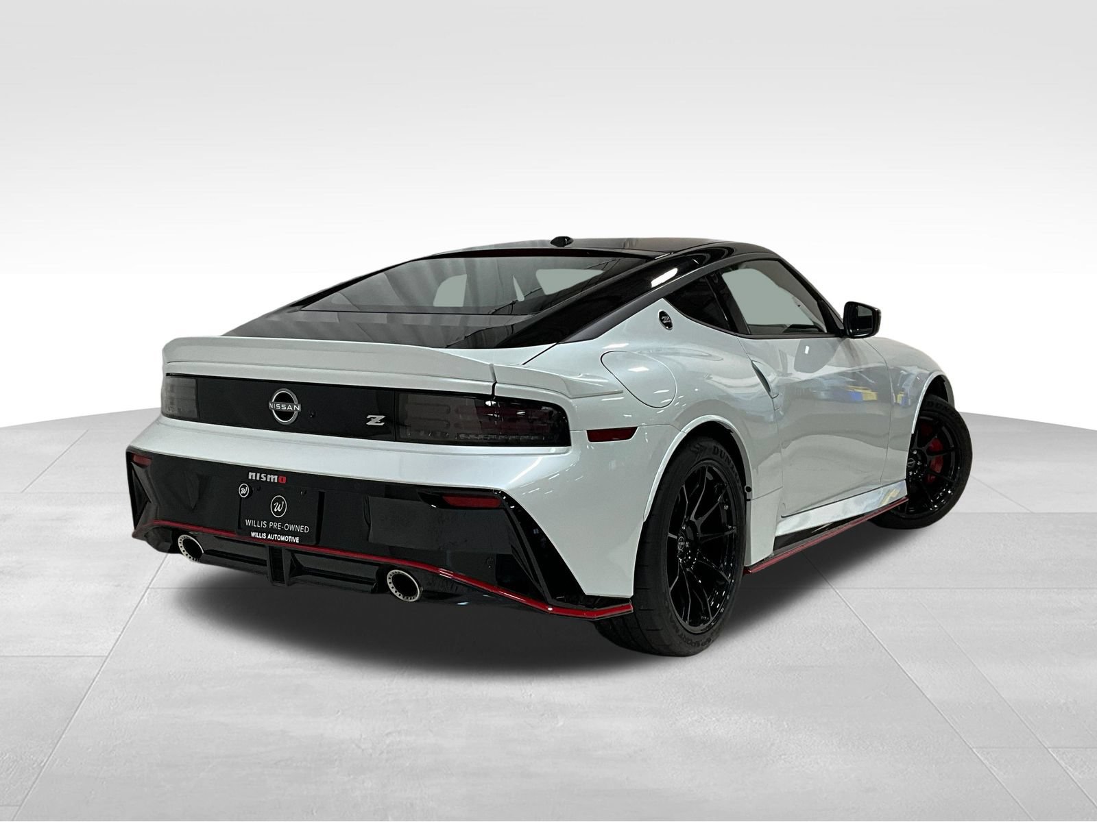 Used 2024 Nissan Z NISMO w/ Floor Mat Package RWD image 5