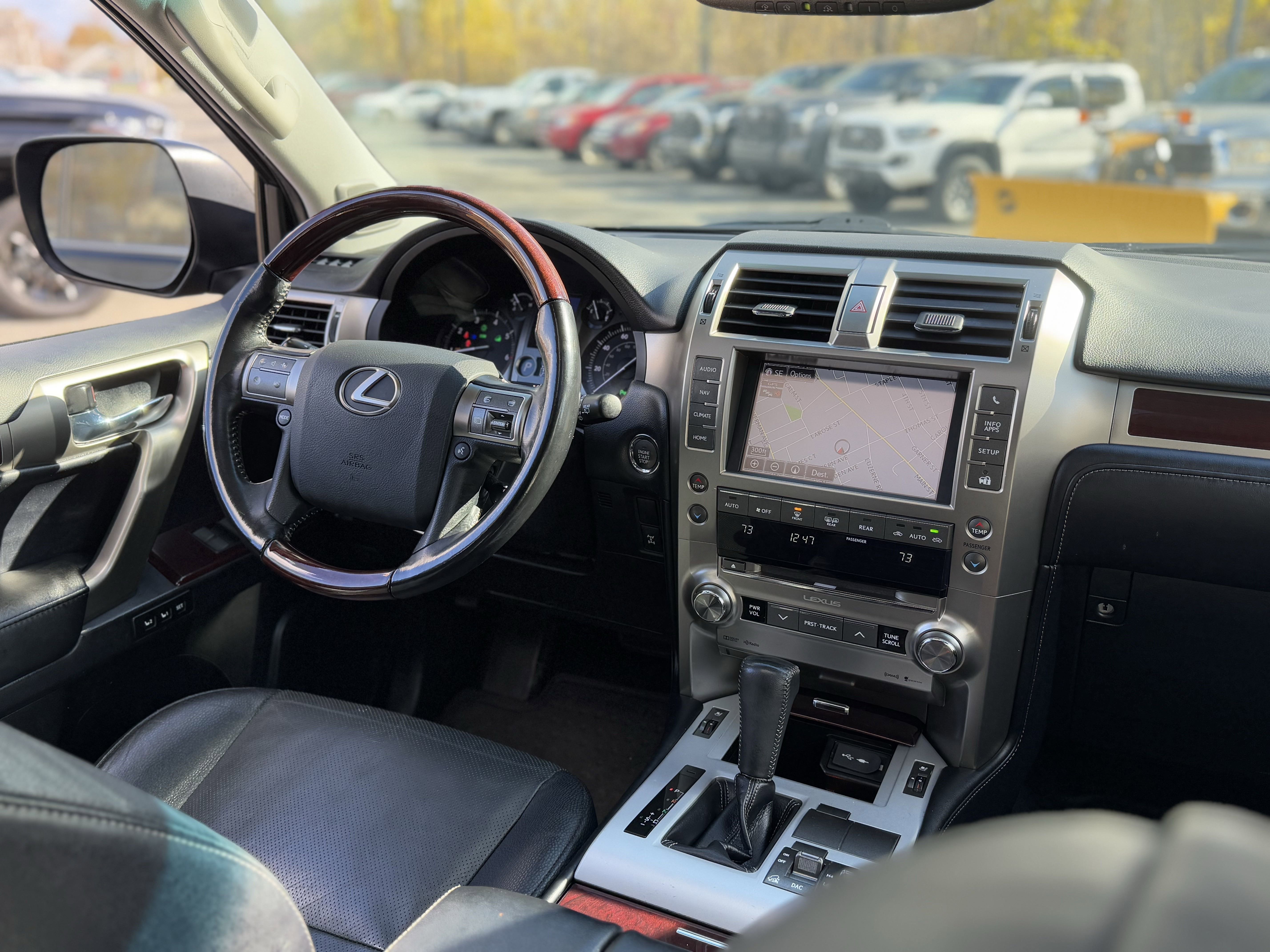 Used 2017 Lexus GX 460 image 15