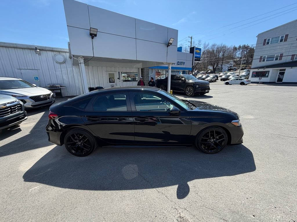 Used 2023 Honda Civic Sport image 6