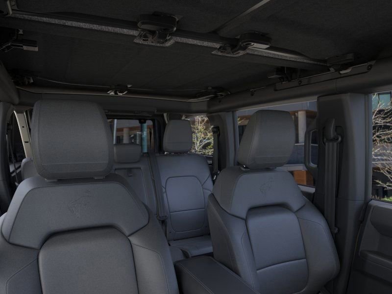 New 2025 Ford Bronco Badlands image 12