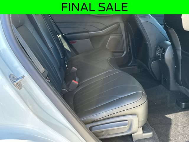 New 2025 Ford Escape SE w/ PHEV Premium Package FWD image 15