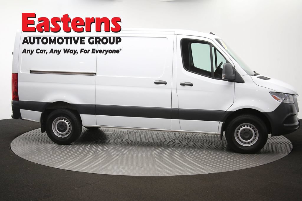 Used 2019 Freightliner Sprinter 2500 RWD image 41