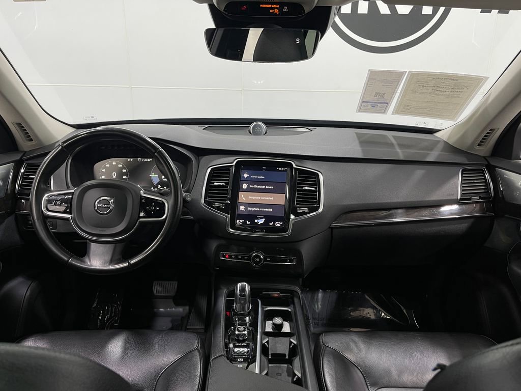 Used 2018 Volvo XC90 T8 Momentum w/ Convenience Package image 20