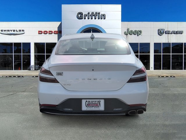 Used 2023 Genesis G70 2.0T RWD image 8