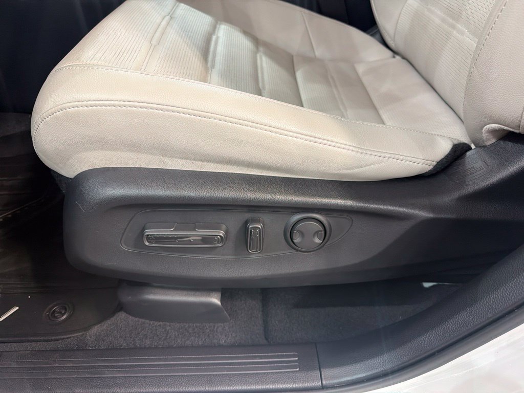 Certified 2026 Honda CR-V EX-L image 15