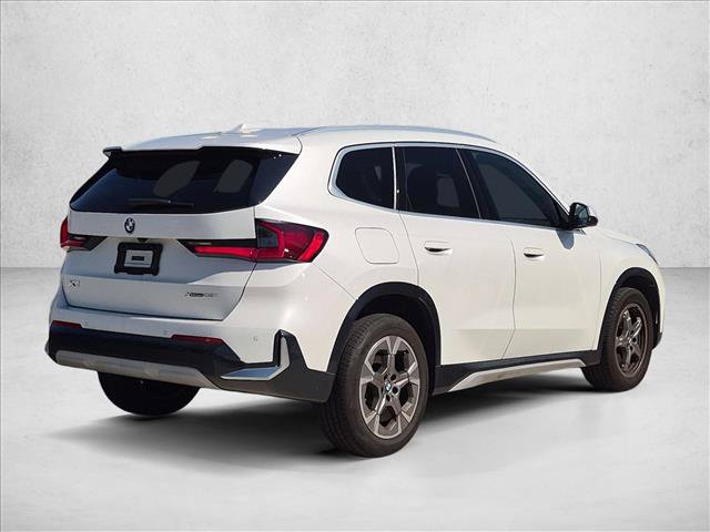 Used 2023 BMW X1 xDrive28i w/ Premium Package AWD/4WD image 5
