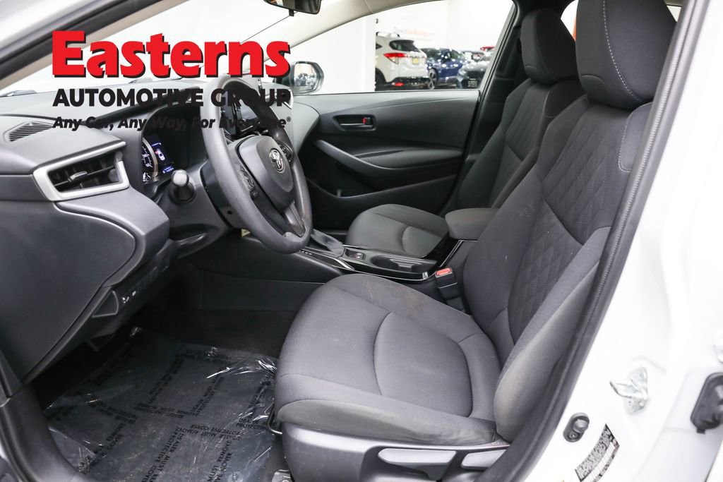 Used 2022 Toyota Corolla LE image 14