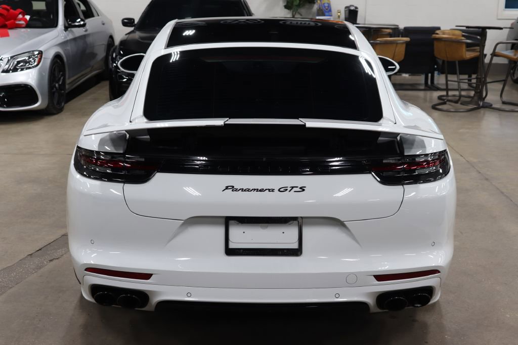Used 2019 Porsche Panamera GTS image 4