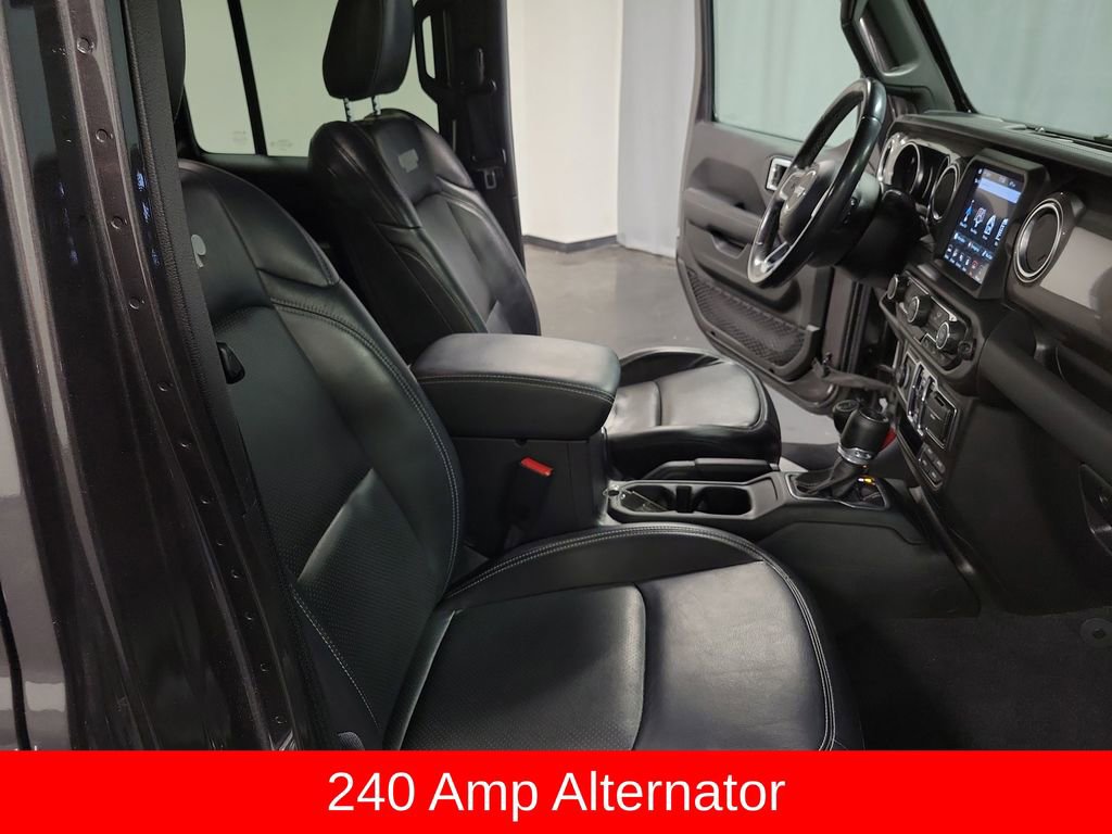 Used 2020 Jeep Wrangler Unlimited Sahara image 22