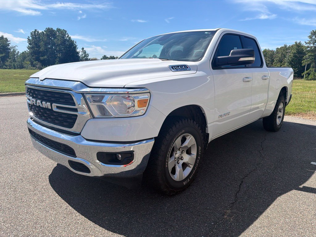 Used 2022 RAM 1500 Big Horn AWD/4WD image 3