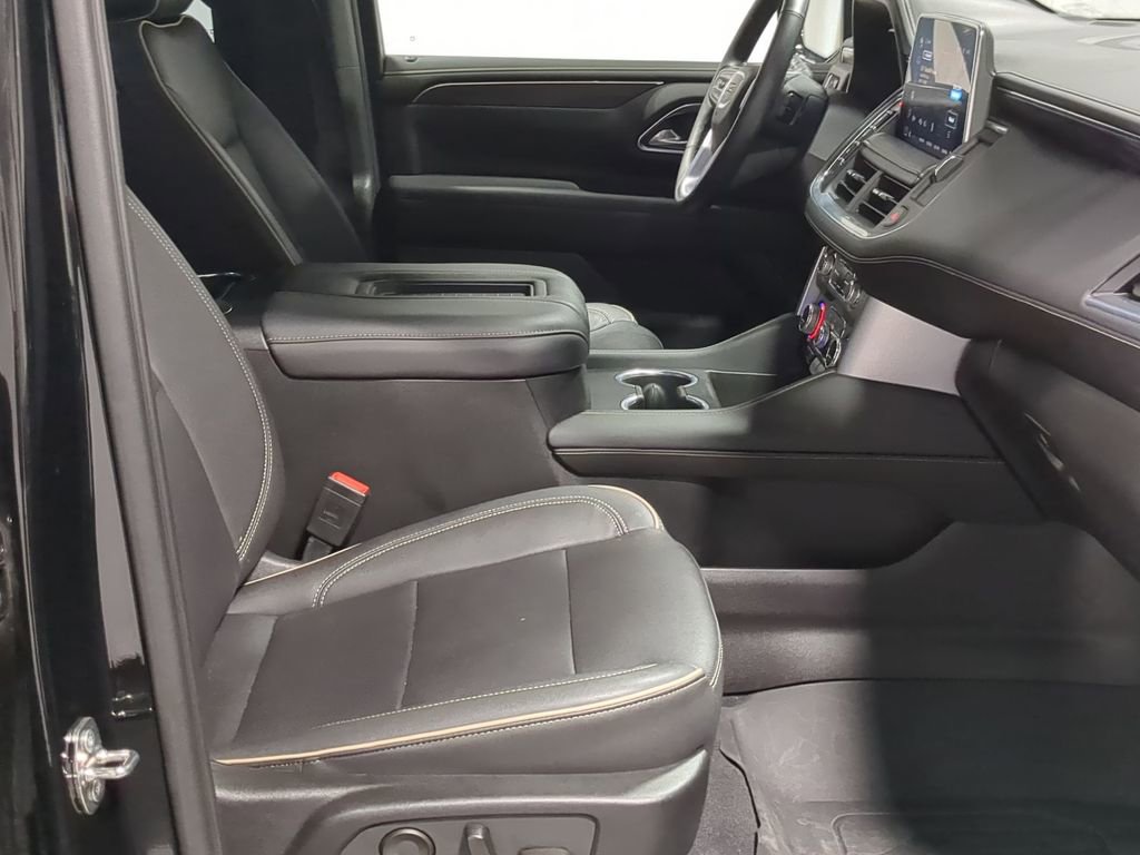 Used 2023 GMC Yukon SLT w/ SLT Luxury Package AWD/4WD image 27