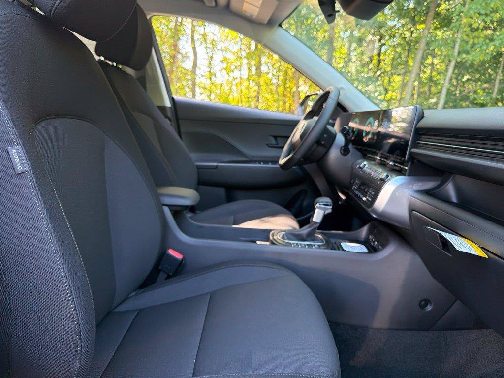 New 2027 Hyundai Kona SEL Sport FWD image 15