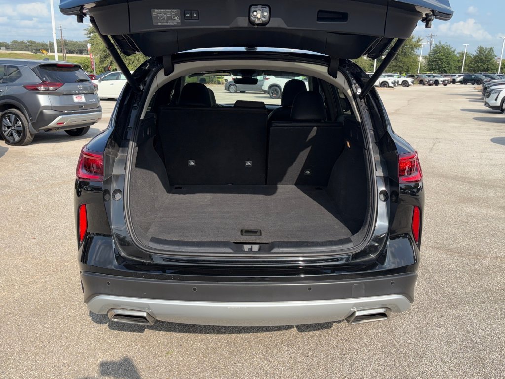 Used 2023 INFINITI QX50 Luxe FWD image 31