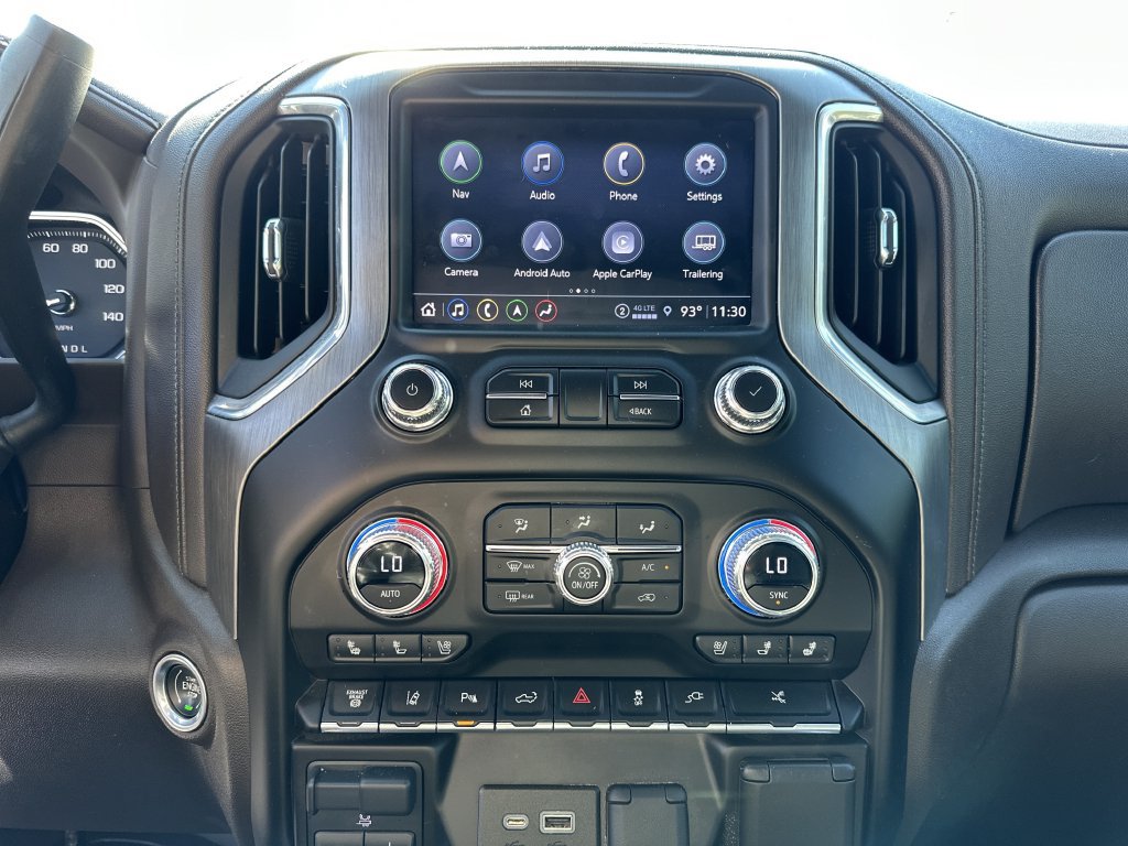 Used 2023 GMC Sierra 3500 Denali w/ Denali Ultimate Package AWD/4WD image 11