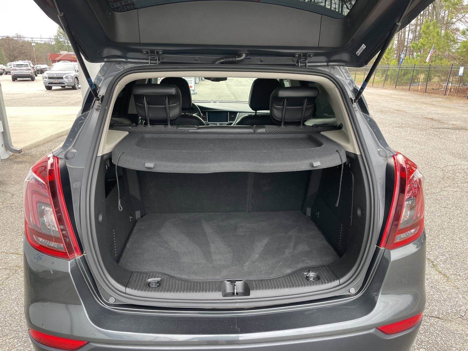 Used 2018 Buick Encore Preferred image 15