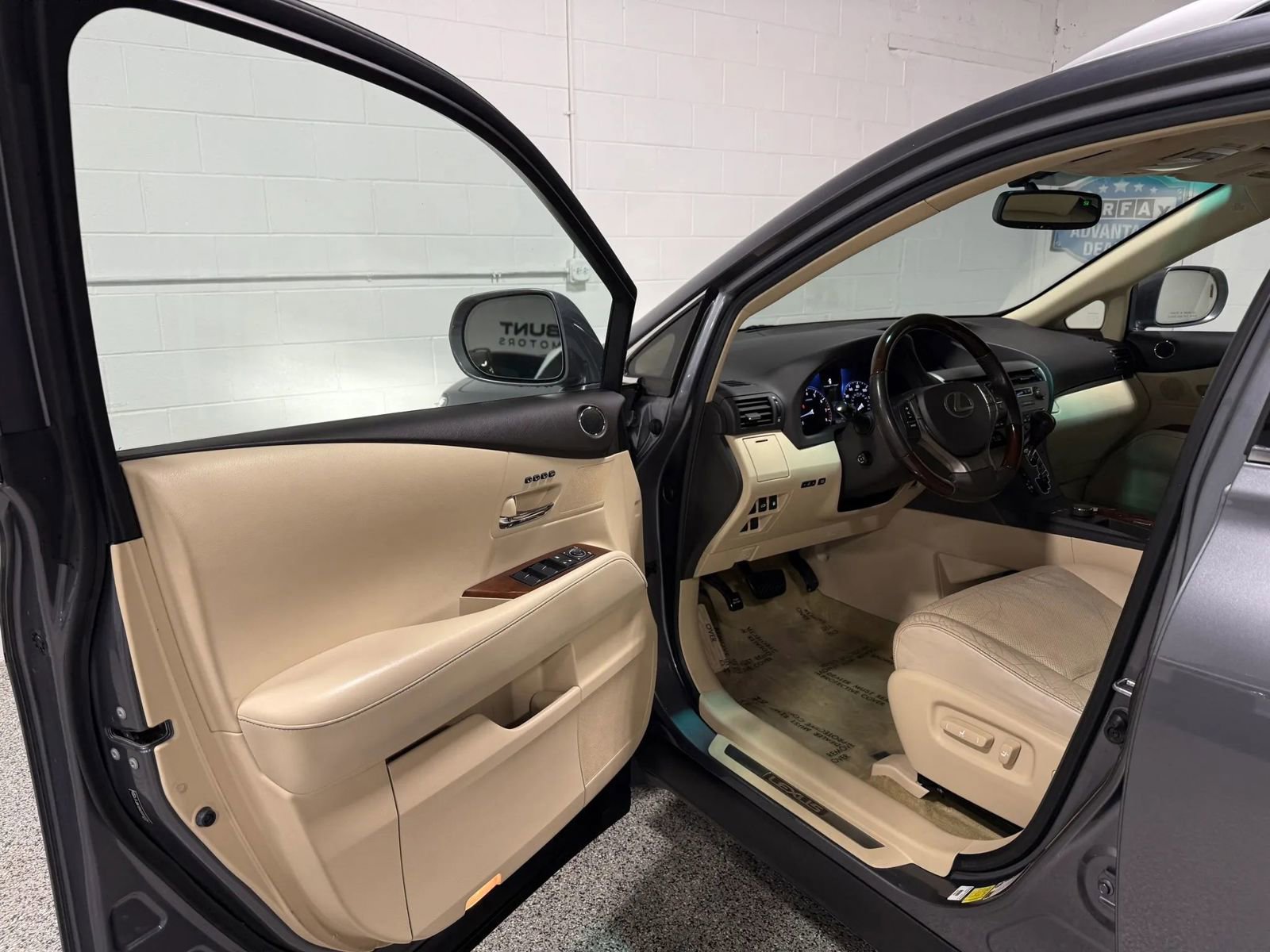 Used 2013 Lexus RX 350 AWD w/ Premium Pkg image 9