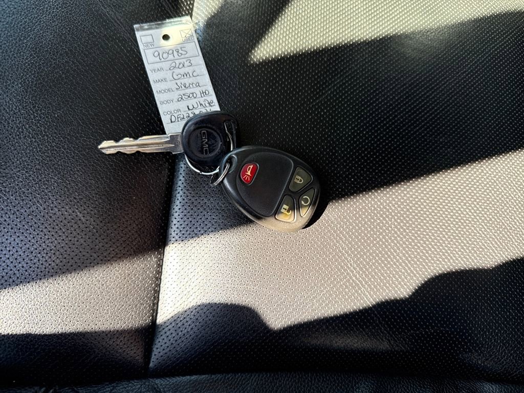 Used 2013 GMC Sierra 2500 SLT w/ SLT Convenience Package image 24