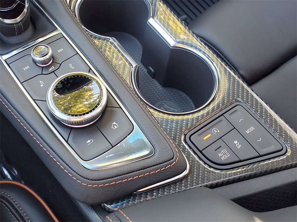 New 2026 Cadillac CT4 V w/ LPO, ONYX Package image 25