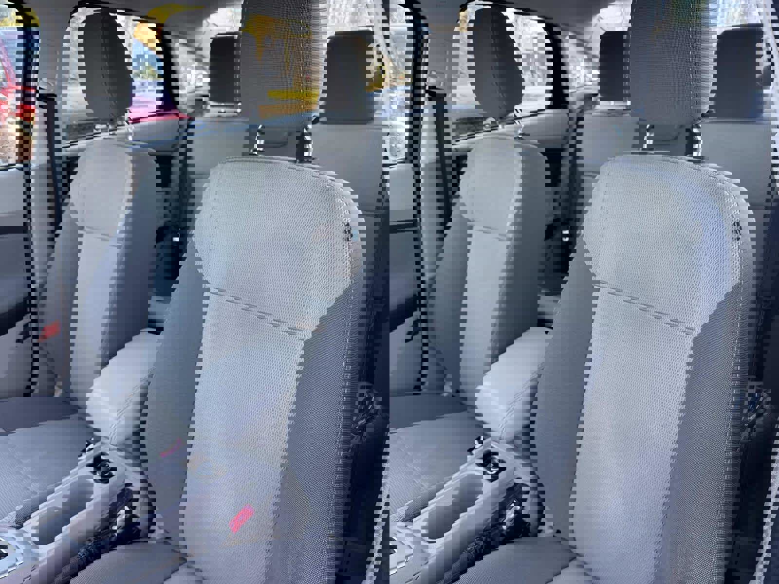 Used 2012 Ford Focus SE image 20