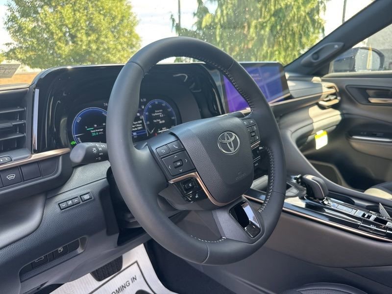 New 2026 Toyota Crown Nightshade image 11