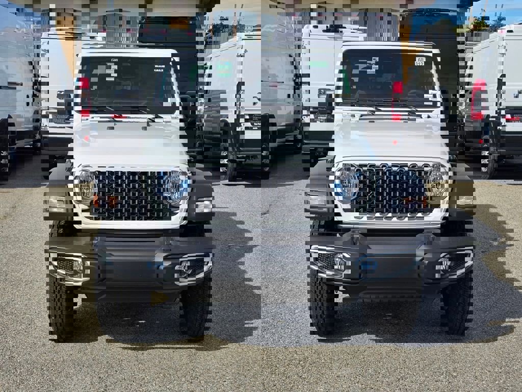 New 2026 Jeep Gladiator Sport image 2